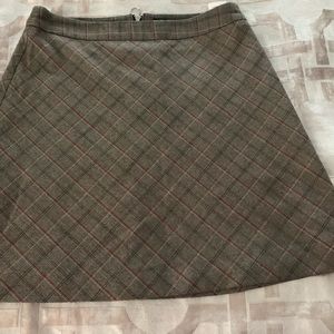 Skirt size 6